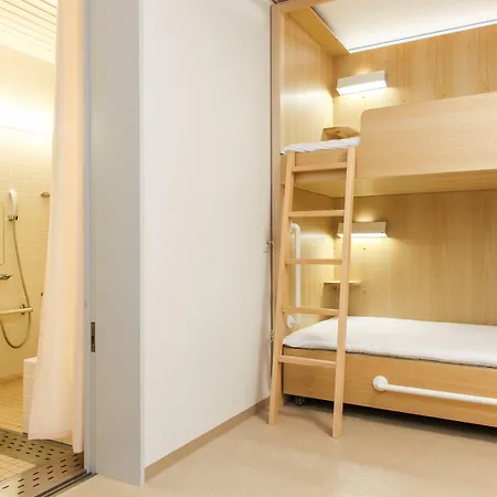 Shin-Osaka Youth Hostel-3